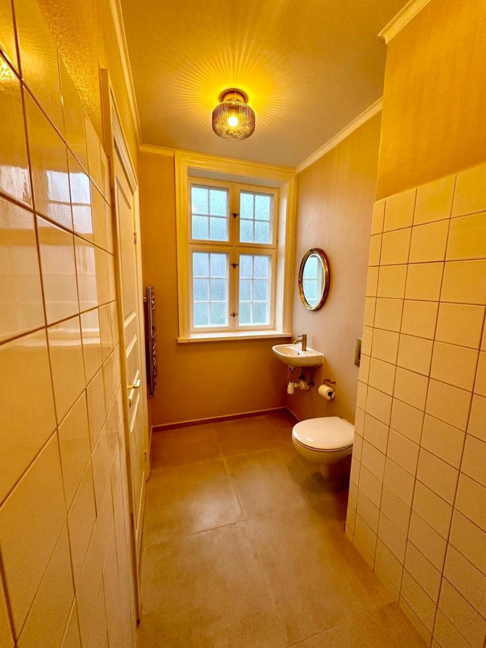 Bed and Breakfast Hirtshals Gamle Station Esterno foto